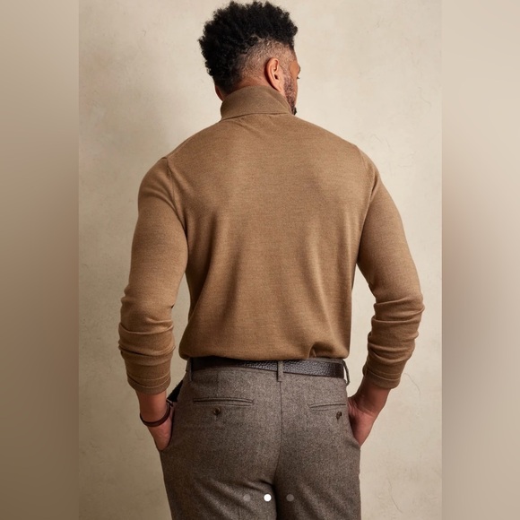 Banana Republic Moda Merino Turtleneck Sweater - Picture 3 of 5